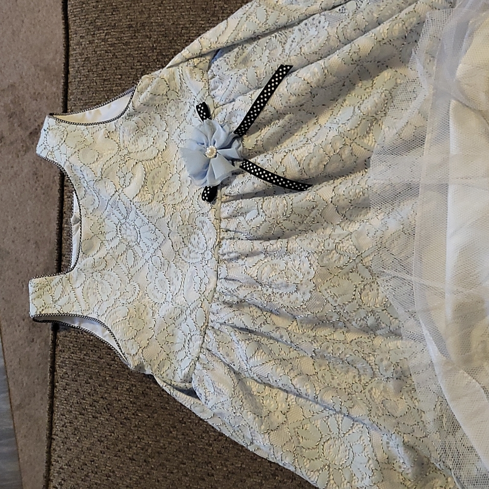 Girls lace dress baby blue with liner and extra flair
